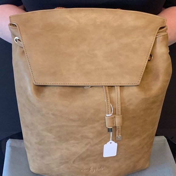 Urban Originals Midnight Love Backpack free gift with each order - Picture 2 of 10